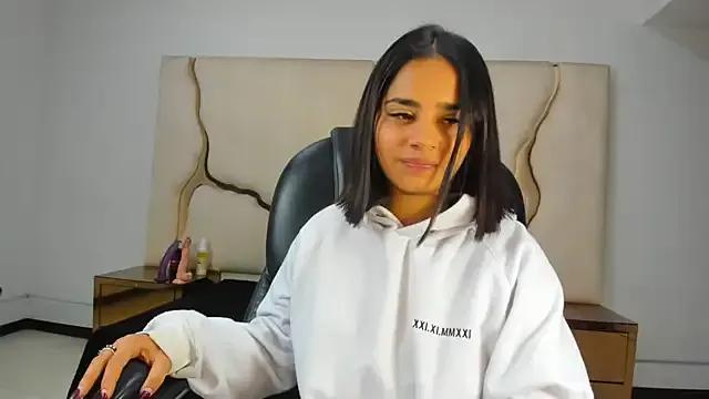 ScarletDoll — Show Accept