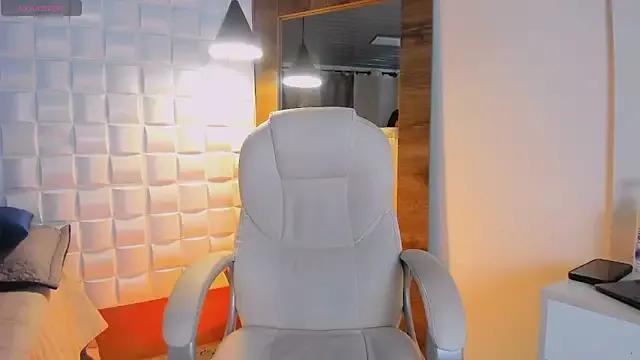 StripChat Scarlett_Kiiss is Freechat Scarlett_Kiiss — get naked