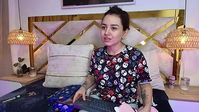 Private Scarlett_Vegaa on StripChat