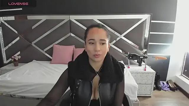 StripChat ScarlettParker is Freechat ScarlettParker — Oil on ass