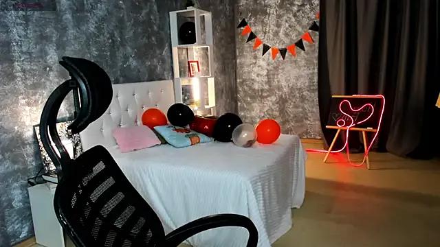 scent__of_woman — oil on the naked body