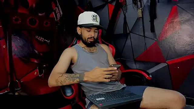sebas-Cortez — show cum