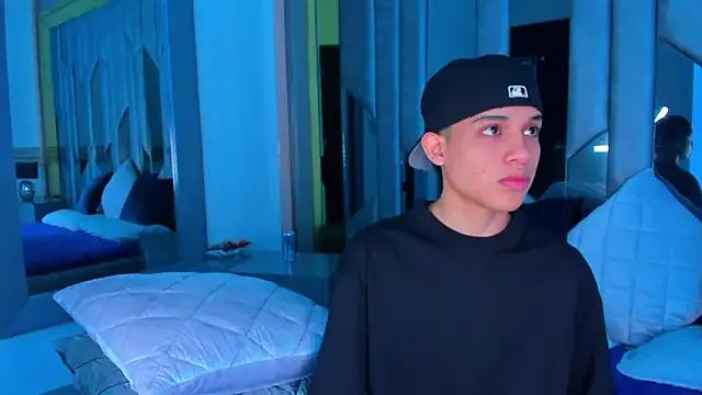 Sebax_Young — Split cock 
