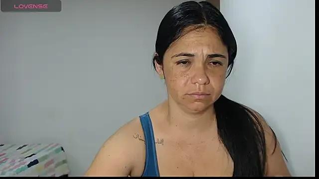 Freechat selena_ferri on StripChat