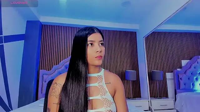 Freechat SelenaStonne on StripChat