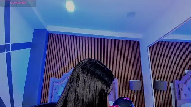 Freechat SelenaStonne on StripChat