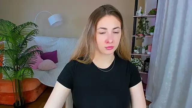 SensitiveSooul on StripChat 