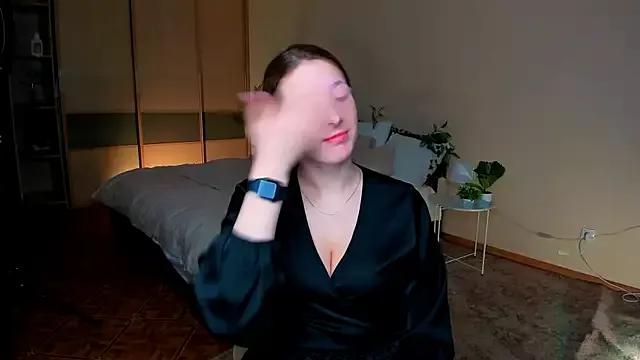 SensitiveSooul on StripChat 