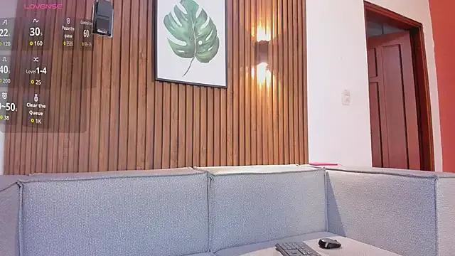 seraphine_arabic — show boobs