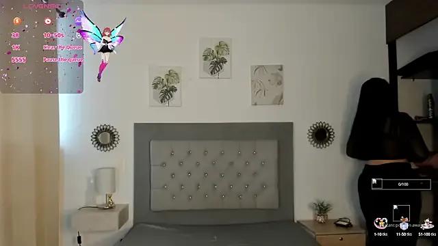 Seraphyne666 — SHOW BOOBS+ SHOW ASS