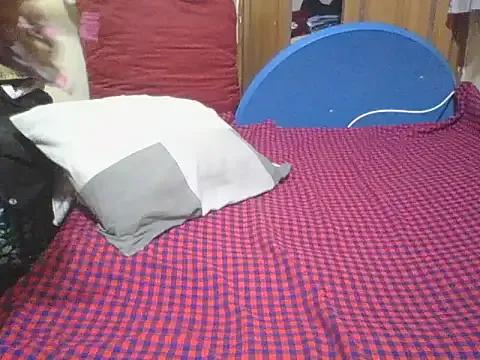 Freechat sexpetite on StripChat