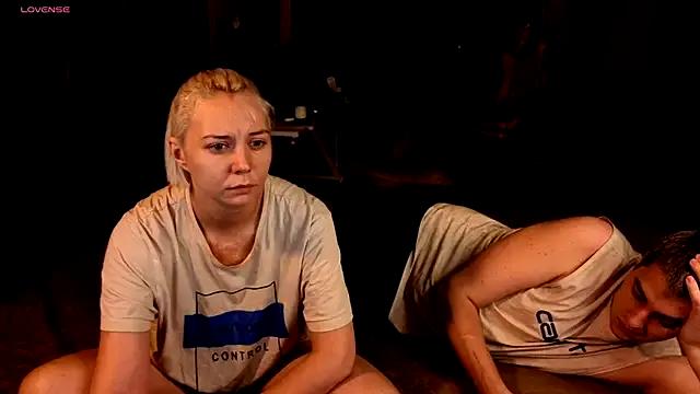 SexVibecouple — show wet pussy