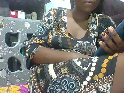 Freechat sexxyqueenn22 on StripChat