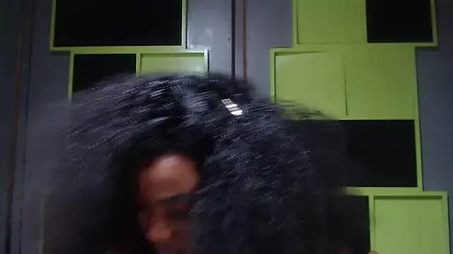 Freechat SexyAssDivaxxx on StripChat