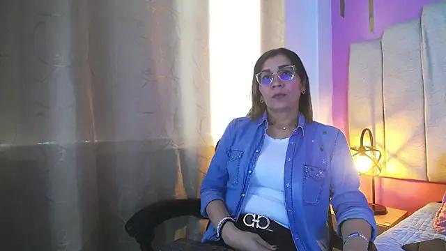 SexyLaddy__ — SHOW BOOBS