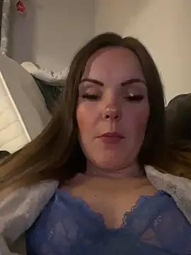 SexyLoLoUK — Strip tease