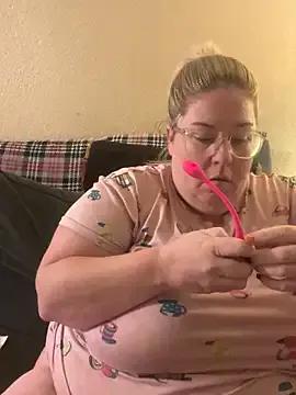 sexymommy1988 — Spoil me daddy