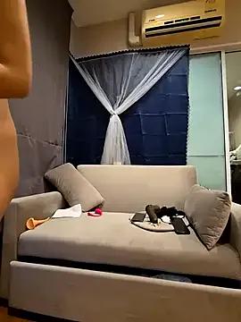 SexyNikky668 — Finger in pussy 5 min
