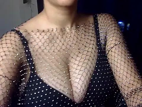 sexysilk1 — lets have fun together