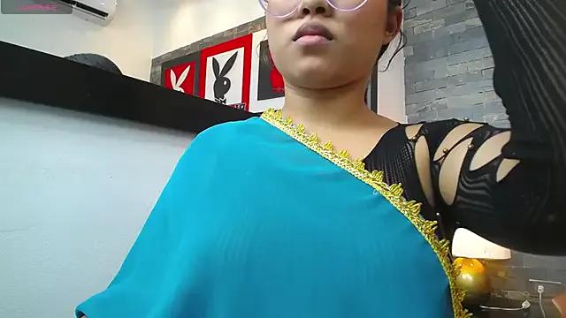 Freechat shaila_yojana on StripChat