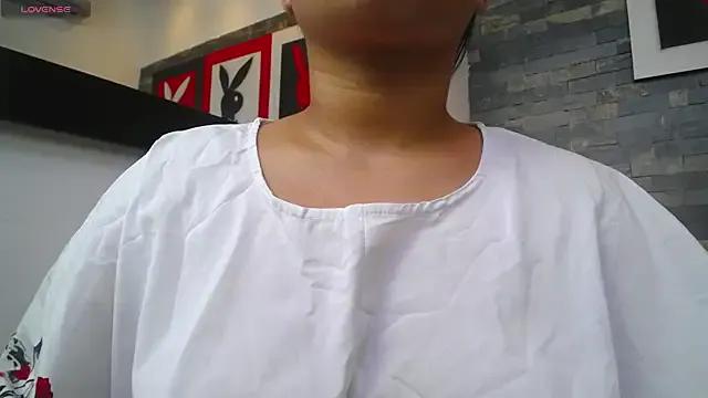 Freechat shaila_yojana on StripChat
