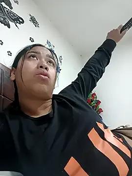 ShanelMonroe — breast show 