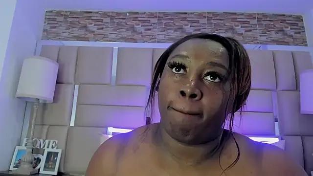 ShaniaBrownn — Delicious naked