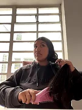 SharaRous — Rub Pussy Wet + 2Min control 