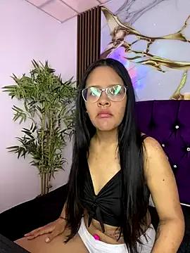 sharon_ec — Flash ass and slap