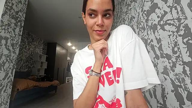 ShaynaMisasi — Freechat on StripChat