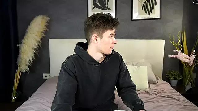 Freechat SherlockMax on StripChat