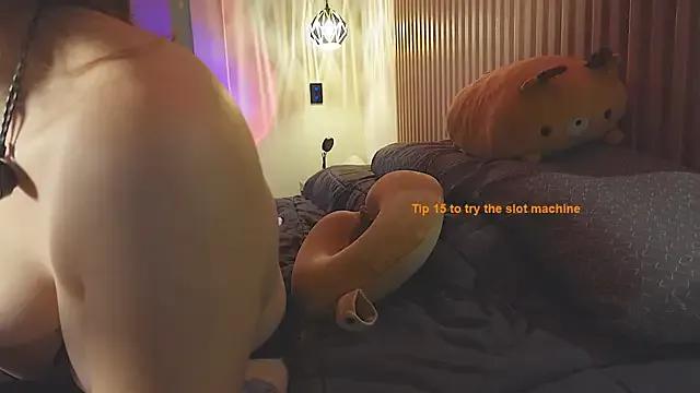 Shinny_Day — Fuck machine in pussy