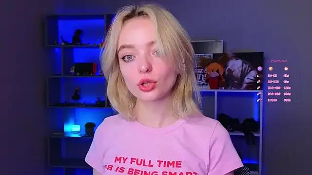 Freechat ShizukaBlanche on StripChat