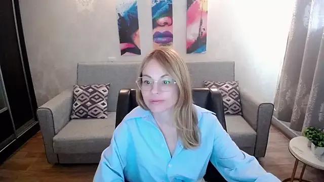 shy_hot_cat — Blow kiss