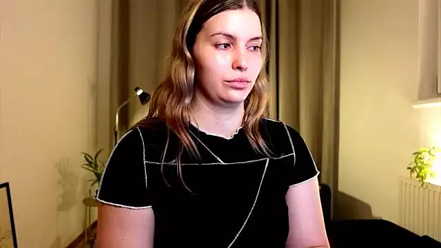 Freechat ShyHotNerd on StripChat