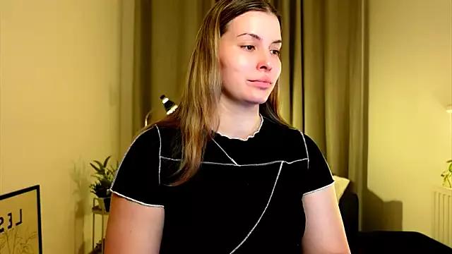 Freechat ShyHotNerd on StripChat