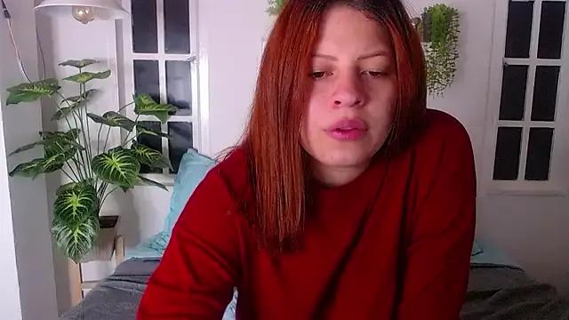 Freechat ShyVibes_ on StripChat