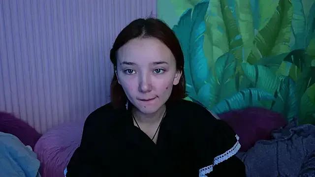 Silvia_Lore — Show your legs for 60 seconds