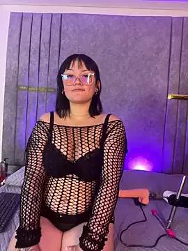 StripChat Silvia_Notte is Freechat Silvia_Notte — BARE MY BREASTS AND MAKE THEM BOUNCE