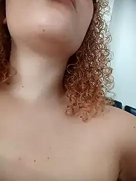 Freechat SirenRouge_69 on StripChat