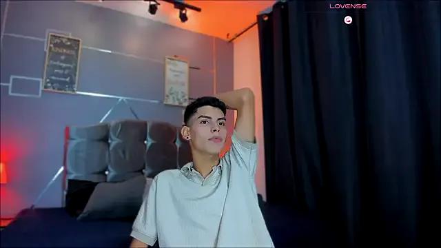 StripChat sky_jules is Freechat sky_jules — smile