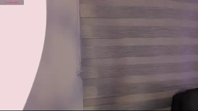 SkyThompson — flash pussy