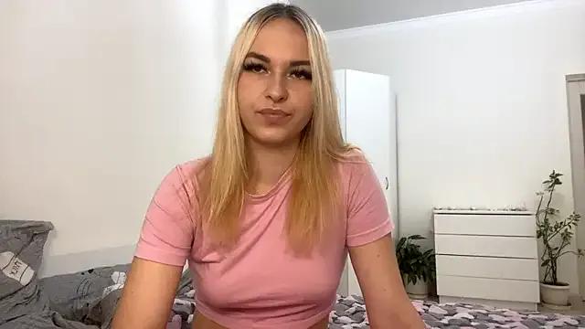 StripChat SlaggedForbear is Freechat SlaggedForbear — Tease with boobs