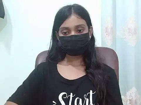 Freechat smallcuute on StripChat