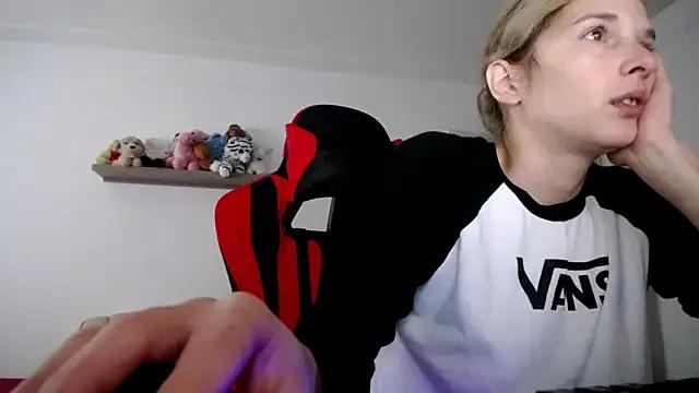SmokerLety — play pussy