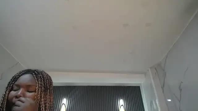 Soffia_b — Tits full of oil + bouncing tits