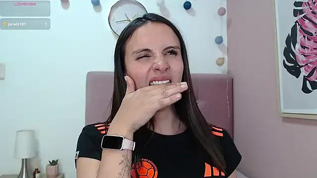 sofia_her — Spank Ass