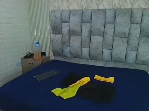 sofiagutierrez__ — Pussy play w dildo 