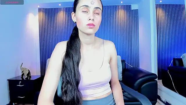 sofiapalacioss — Doggy pose + slap