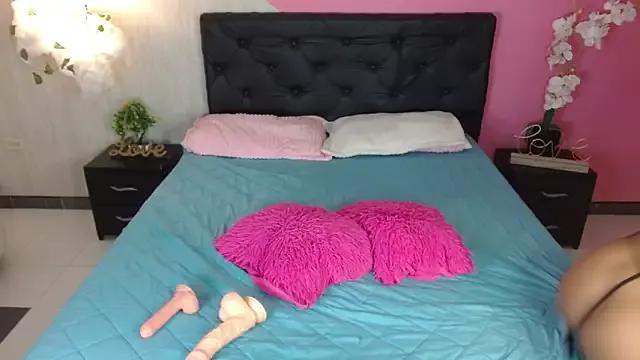 Freechat sophia_brunette_ on StripChat